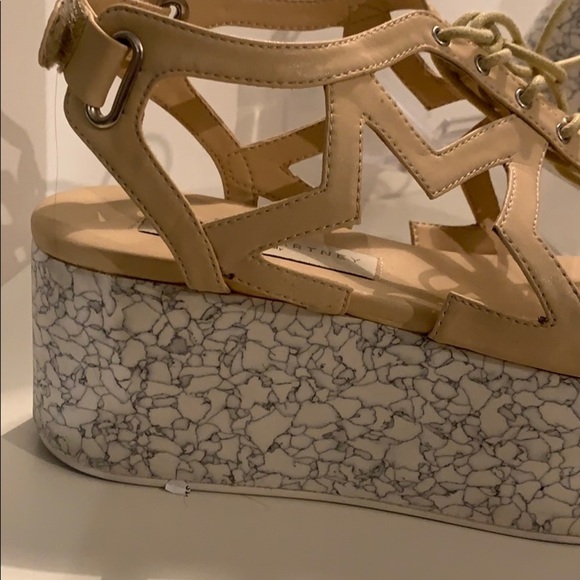 Stella McCartney star cut out platform sandal - Picture 8 of 13